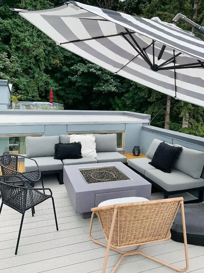 Holiday home Alki Beach Escape Romantic Waterfront Getaway For 2 Seattle