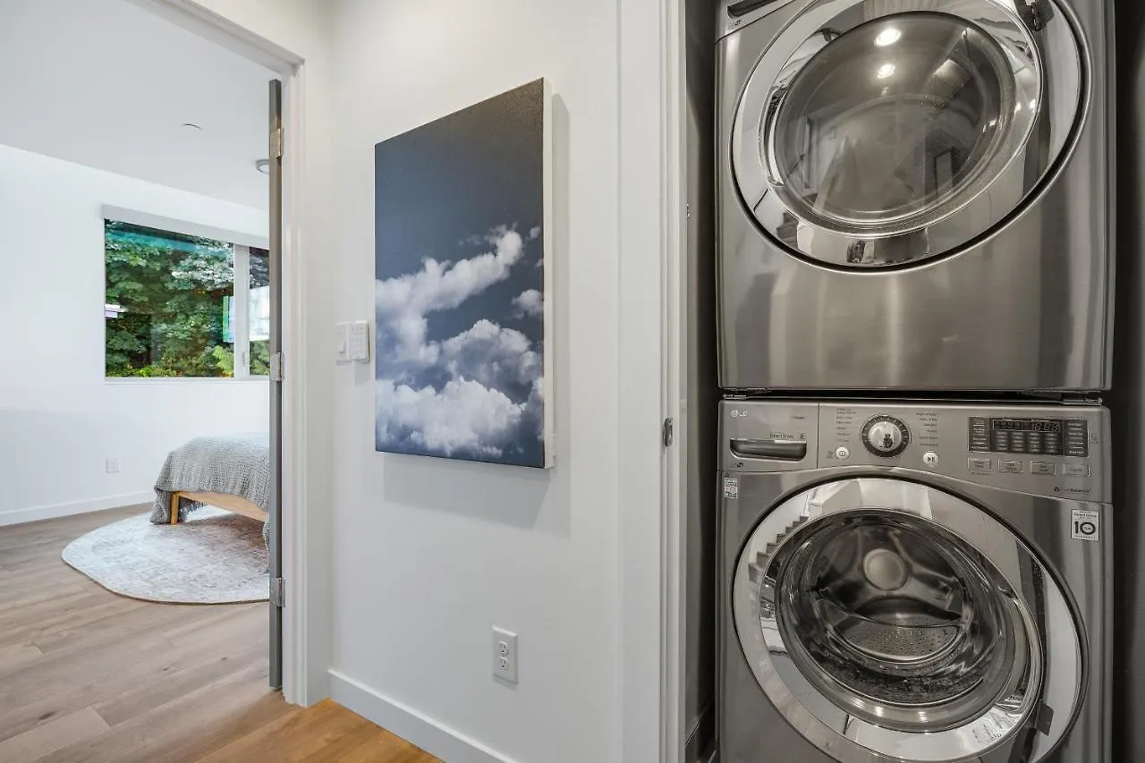 Alki Beach Escape Romantic Waterfront Getaway For 2 Seattle 0*,  United States