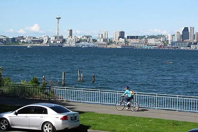 Alki Beach Escape Romantic Waterfront Getaway For 2 Seattle Holiday home