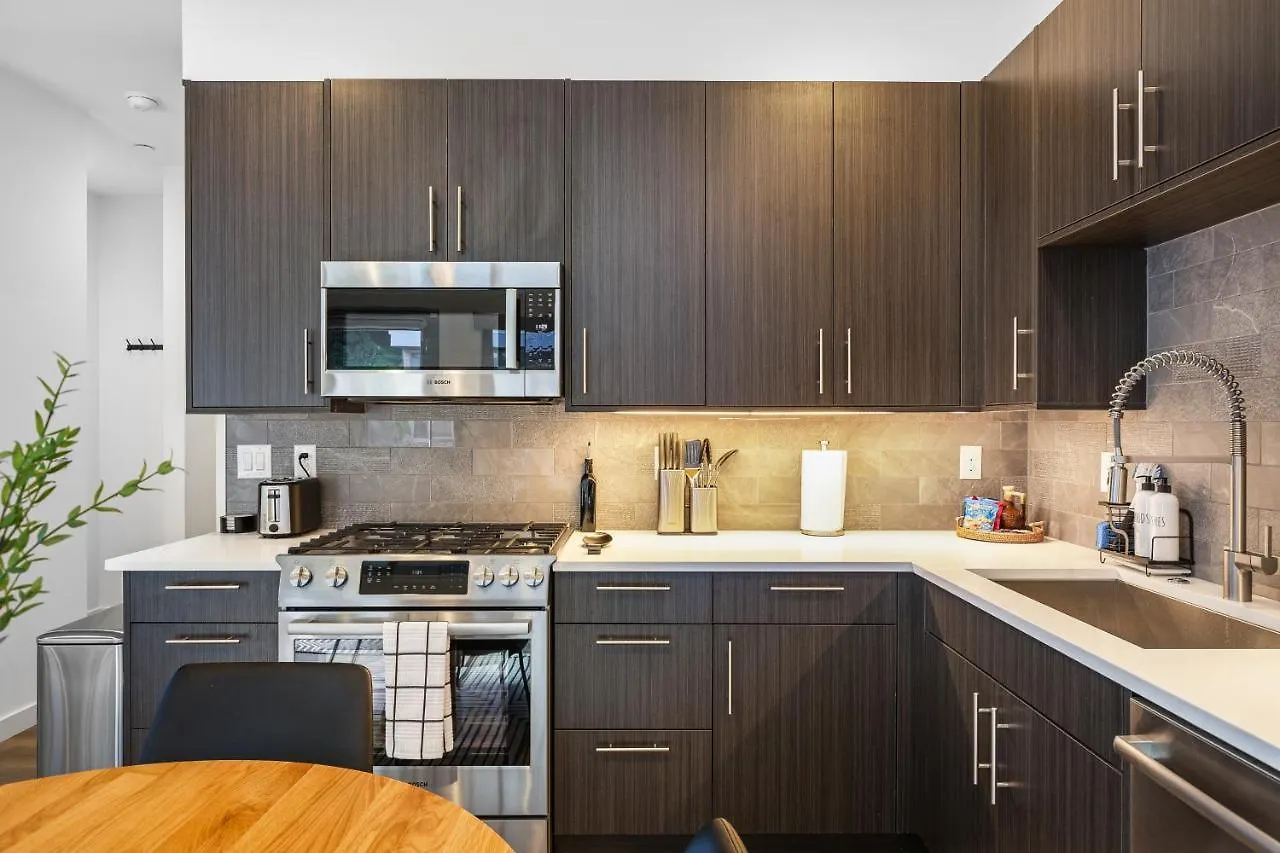 Holiday home Alki Beach Escape Romantic Waterfront Getaway For 2 Seattle